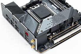 i9-14900KF 正面圖